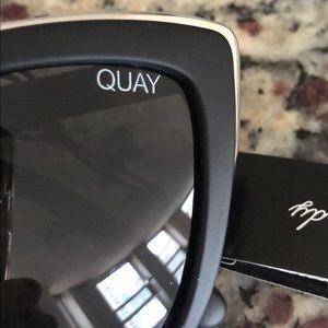 Quay Australia Accessories - Quay Australia Sunglasses 😎 Quay Australia Accessories - Quay Australia Sunglasses 😎